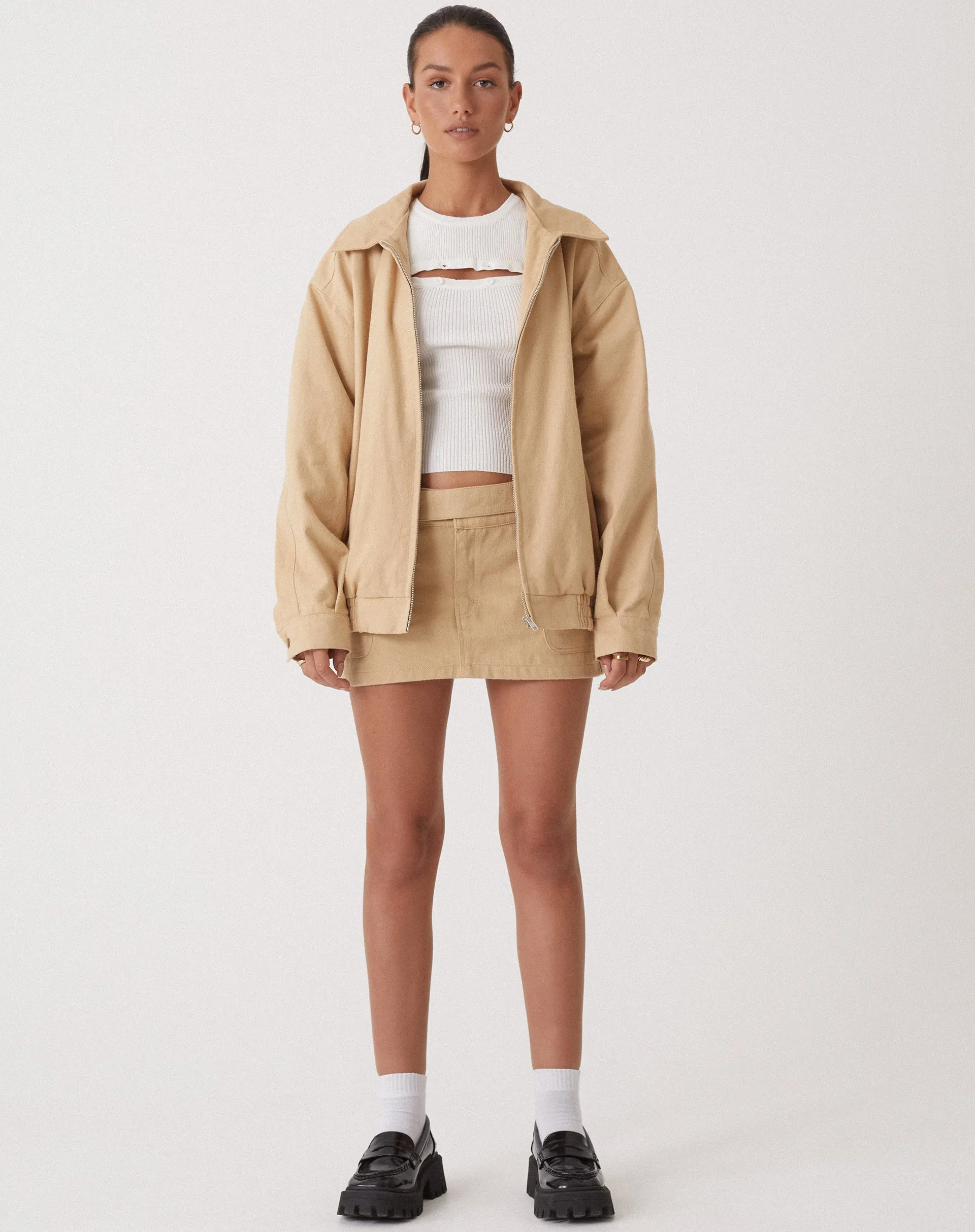 MOTEL X OLIVIA NEILL Stina Cargo Micro Skirt in Tan